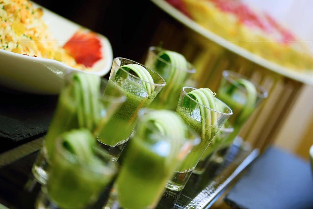Goldstate Hotel Dubai Bagian luar foto