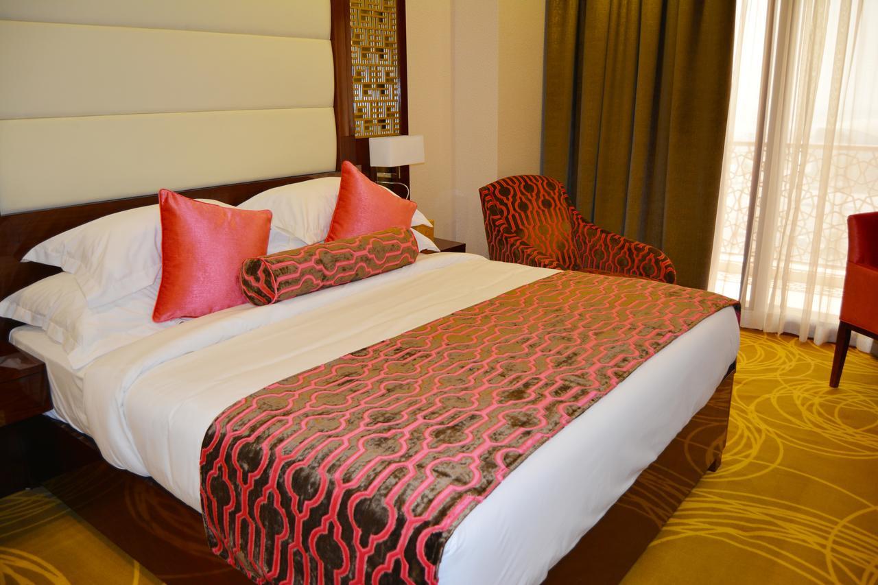 Goldstate Hotel Dubai Bagian luar foto